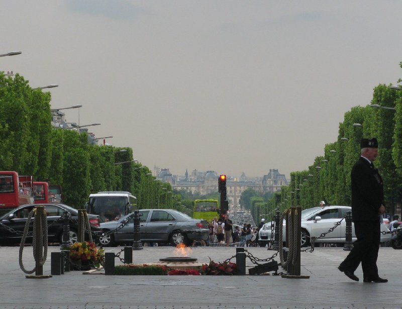 Champs-Elysées Paris France Blog