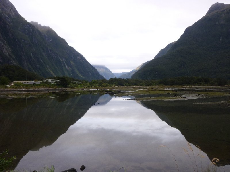   Milford Sound New Zealand Diary Pictures