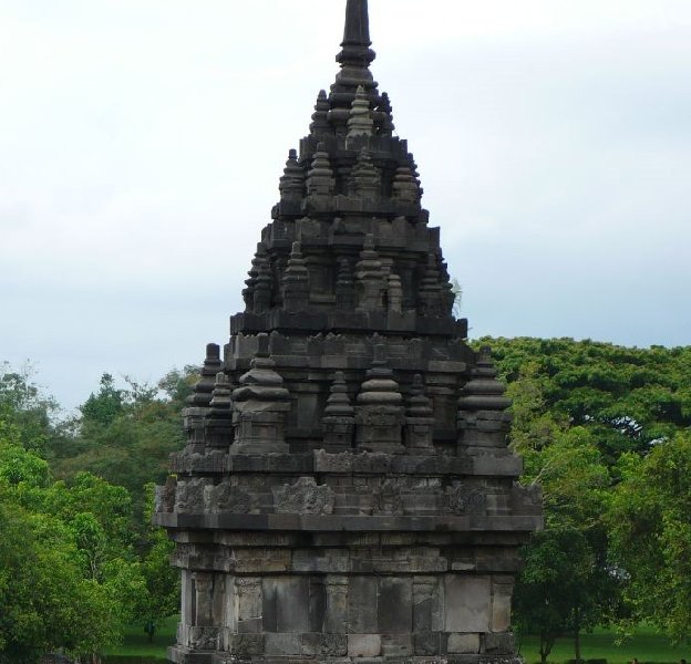 Travel to Yogyakarta Indonesia Review Photo