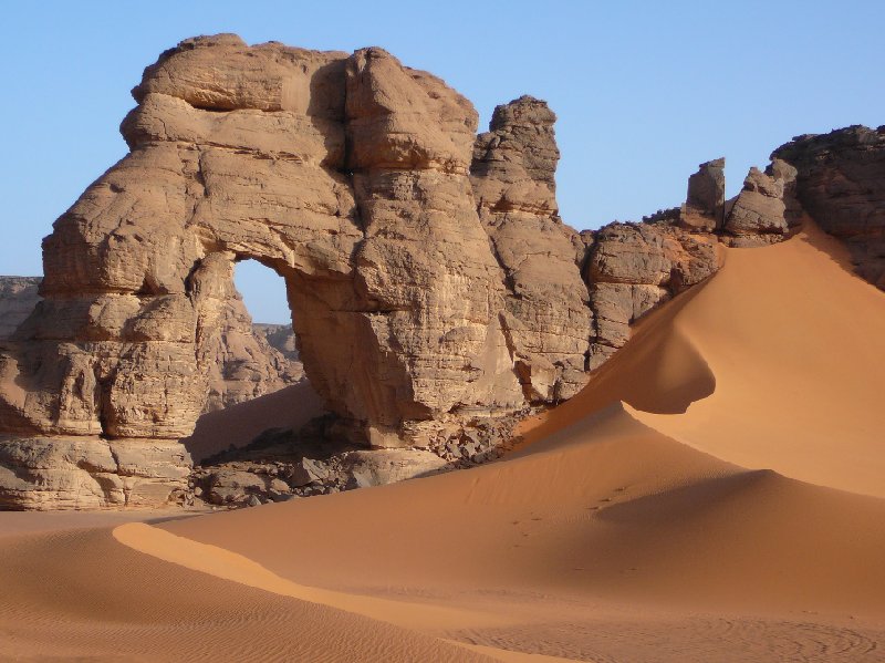 Libyan desert tour in the Sahara Tadrart Vacation