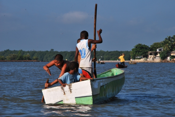 Shrimp-Fishing in Dominican republic Sanchez Ramirez Adventure