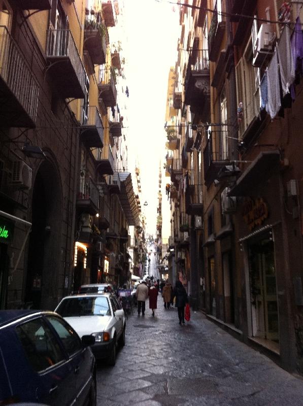 Photo Pictures of the Spanish Quarters Naples tourists