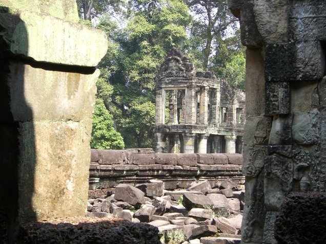 Tuk tuk temple tour in Siem Reap Angkor Cambodia Holiday Adventure