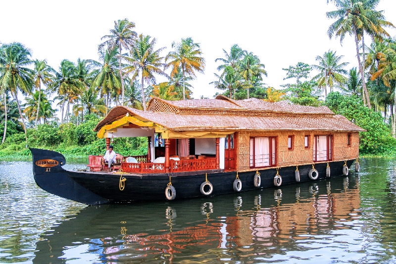 alleppey houseboat trip, houseboat tariff,
budget houseboat, kerala backwater crusie, Kerala India