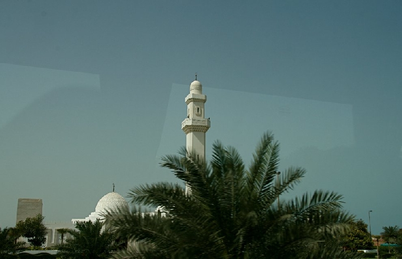 Photo Tour from Dubai to Abu Dhabi 