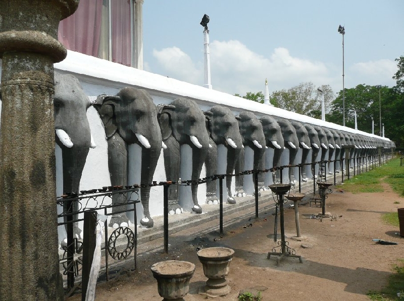   Anuradhapura Sri Lanka Travel Adventure