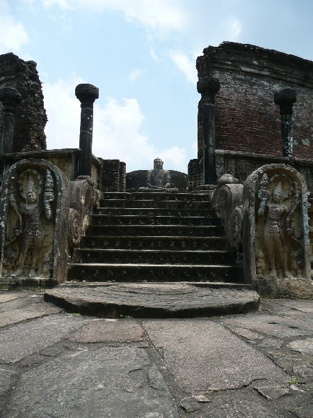 Anuradhapura Sri Lanka Vacation Photos