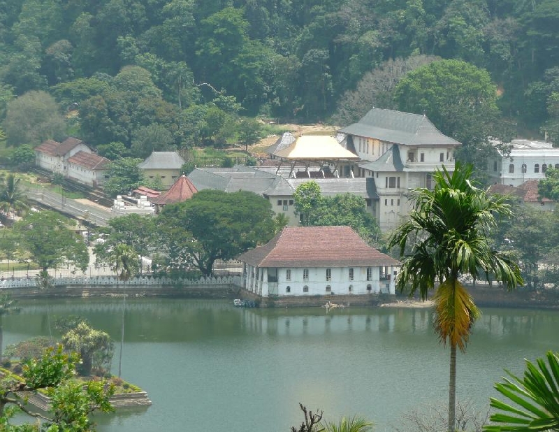 Kandy Sri Lanka Temple Tour Holiday Experience