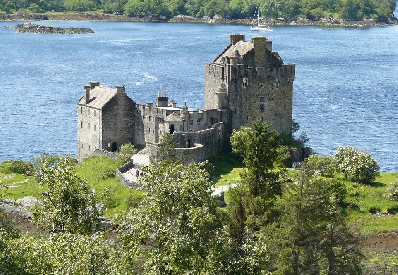 Photo Touring Scotland by car 