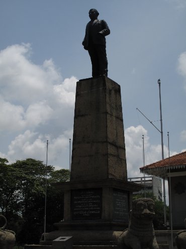 Sightseeing in Colombo Sri Lanka Trip Photo