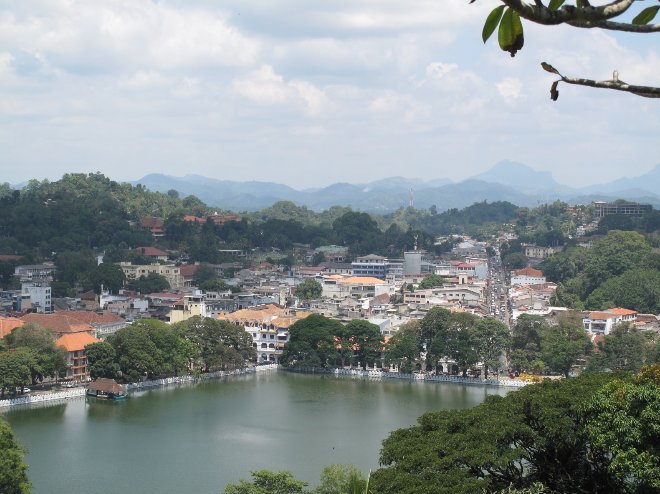 Kandy Sri Lanka Temple Tour Holiday Review