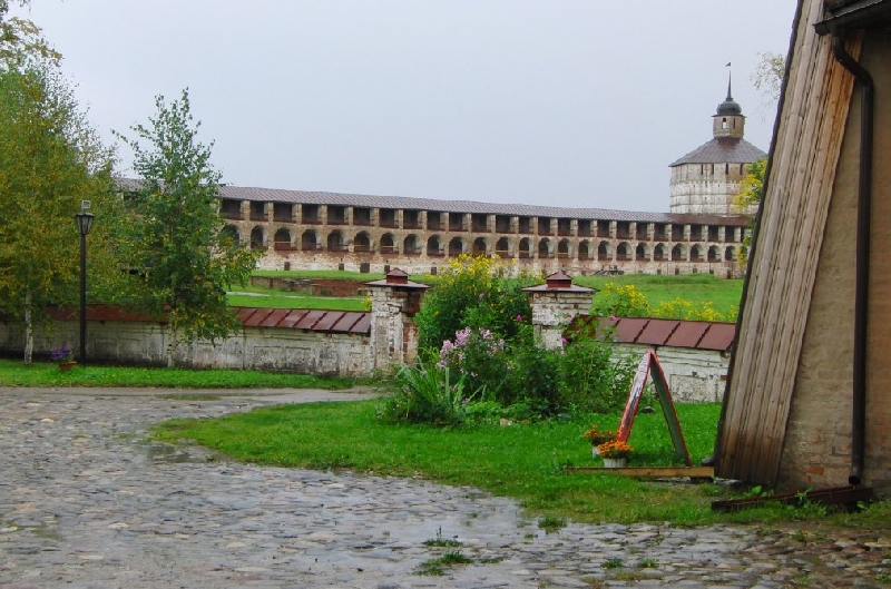 Photo Cruise Stop in Kirillov Russia 