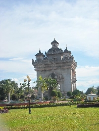 Pictures of the Patuxay Monument