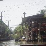 The Floating Market at Damnoen Saduak Thailand Vacation Information