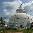 Photos of the Buddhist dagoba at Tissamaharama, Sri Lanka