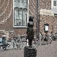 Anna Frank's statue